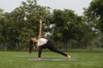 extended side angle pose